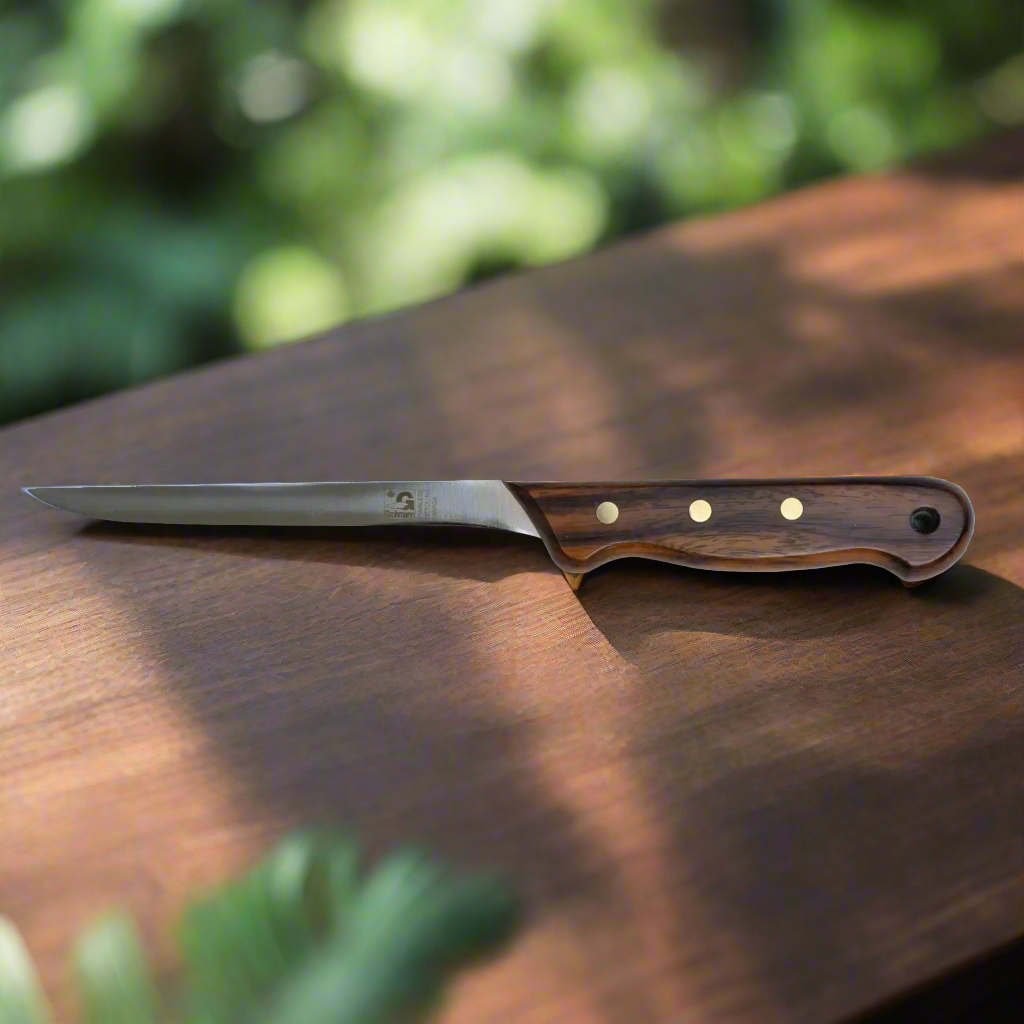 Grohmann Hunting Knives Guide: History, Craftsmanship & How to Choose Your Blade