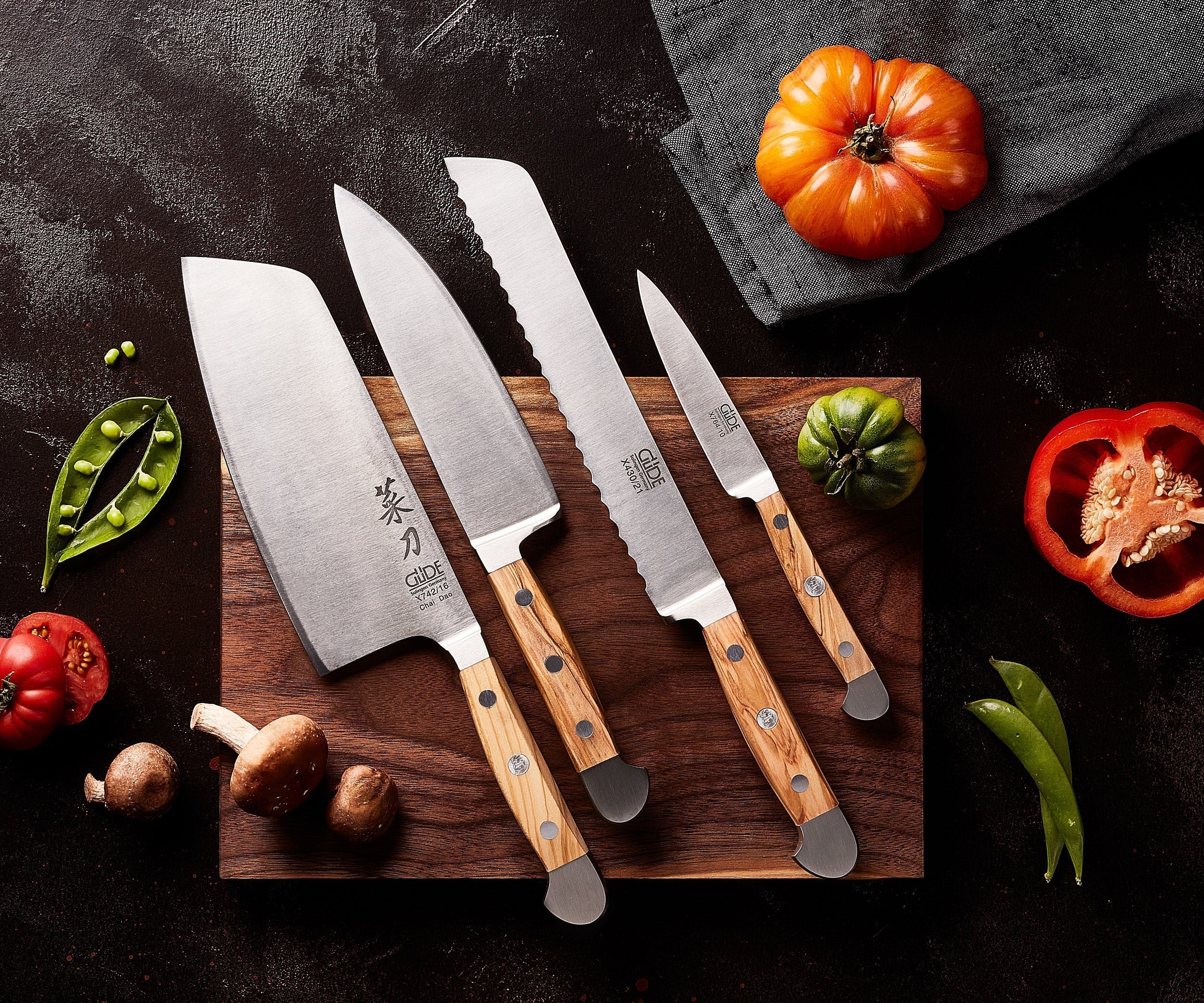 German Knives vs. Japanese Knives: Which Should You Choose?