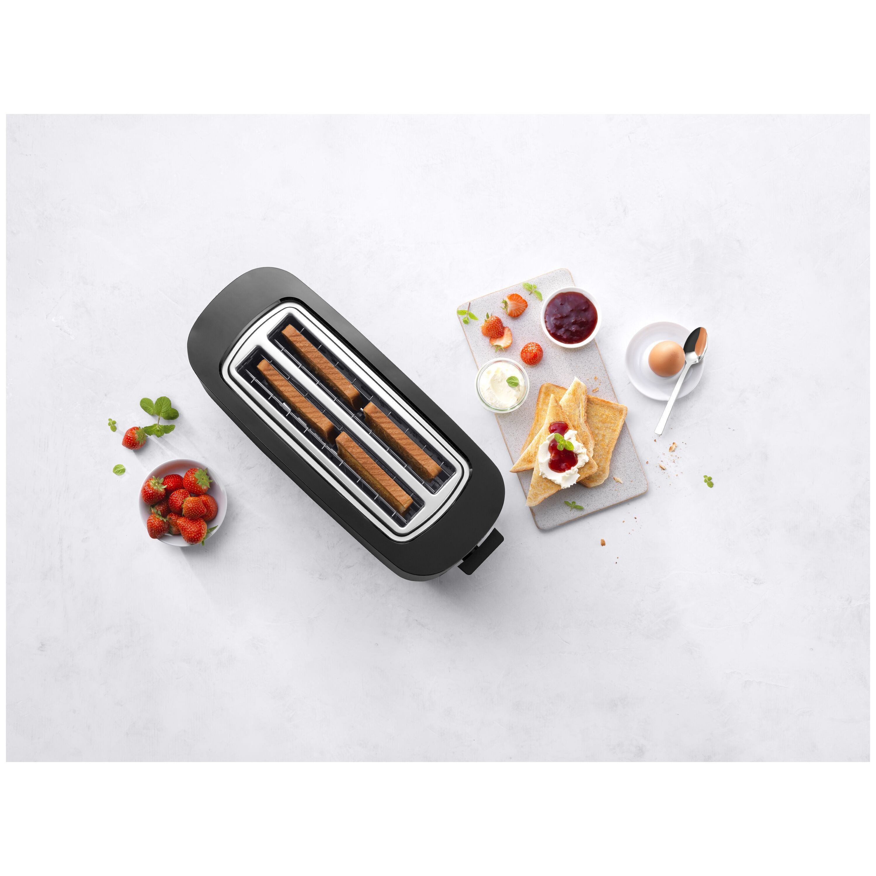 ZWILLING Enfinigy 2 long Slice Toaster top view with bread and ingredient