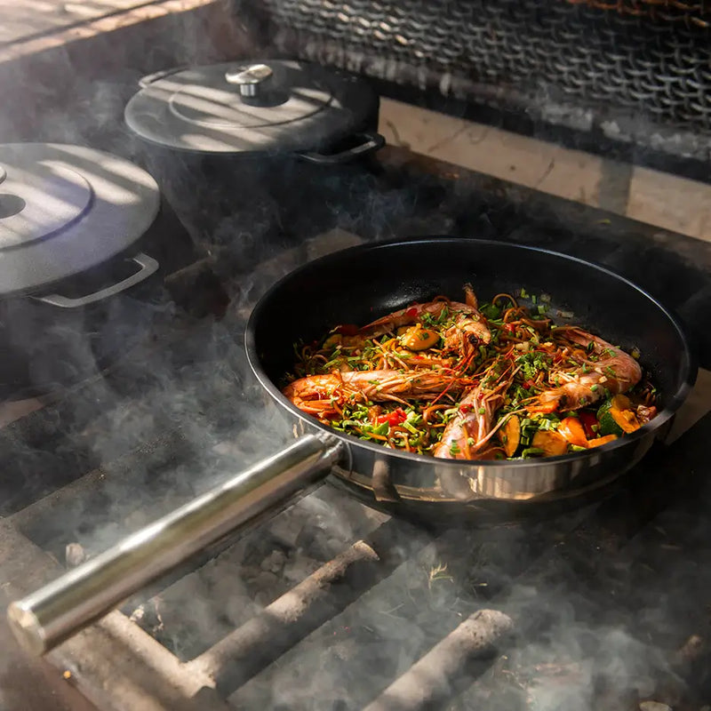 COMBEKK - 4-Piece Ceramic Stainless Steel Skillet Set
