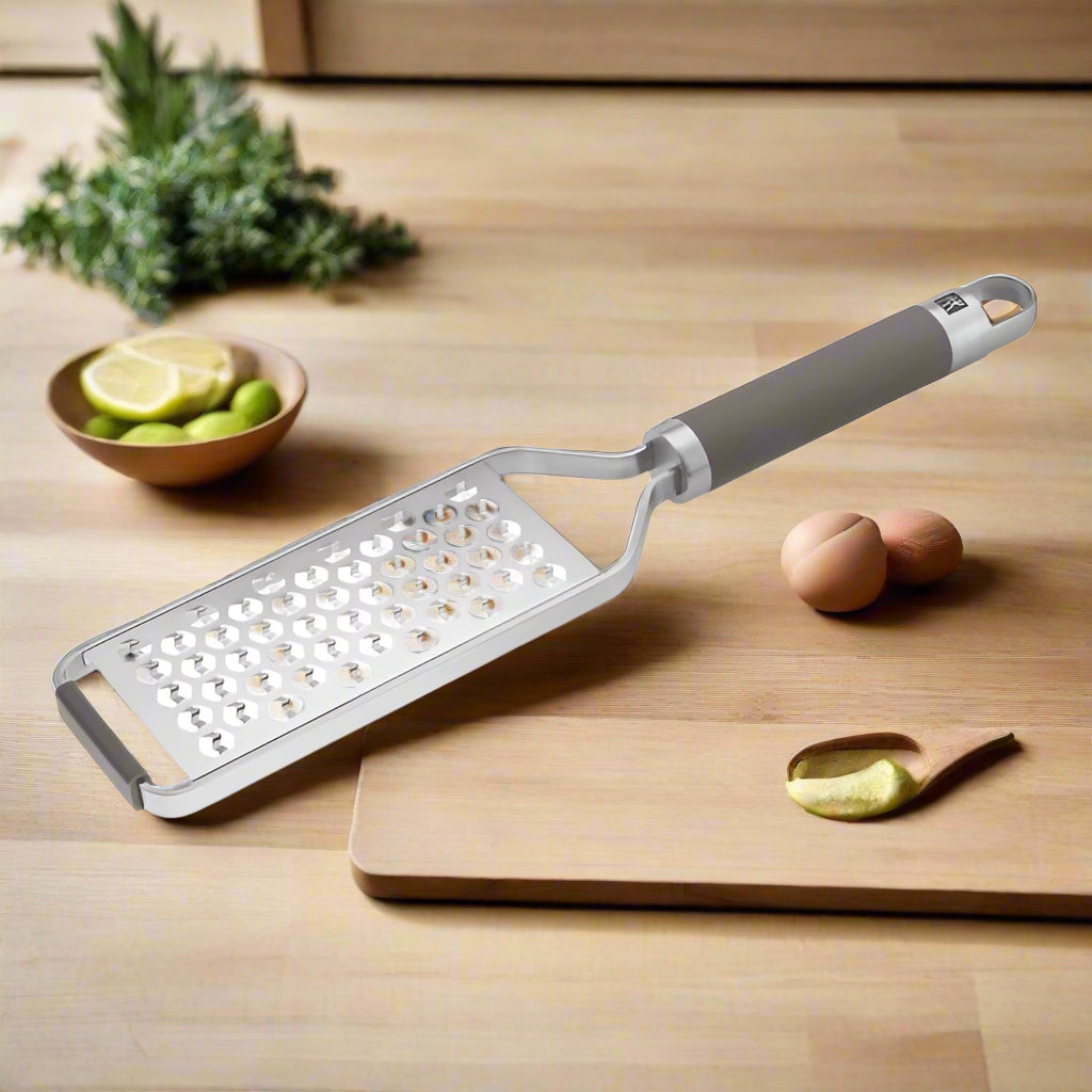 ZWILLING PRO Medium Grater – Stainless Steel, Sharp & Ergonomic