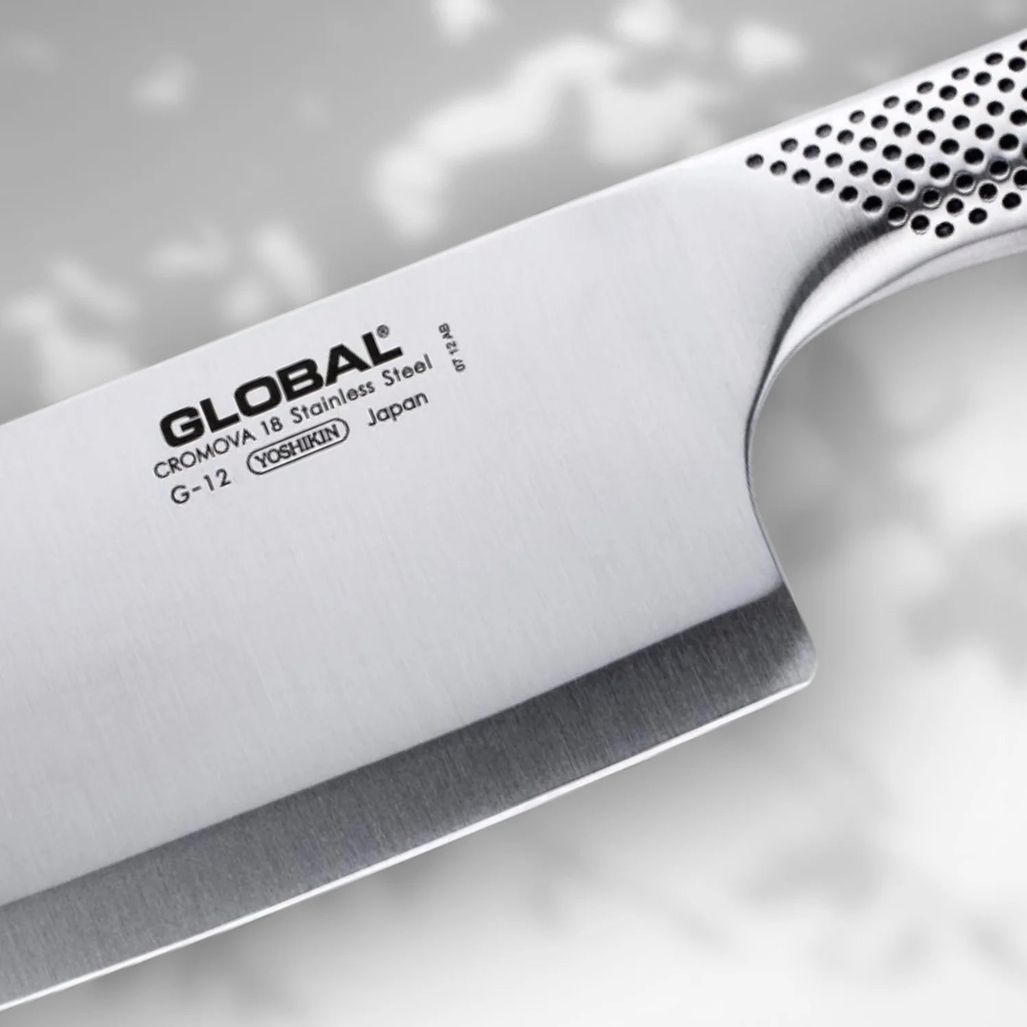 GLOBAL Meat Chopper 16cm – Compact Cleaver, CROMOVA 18 Steel, Japan