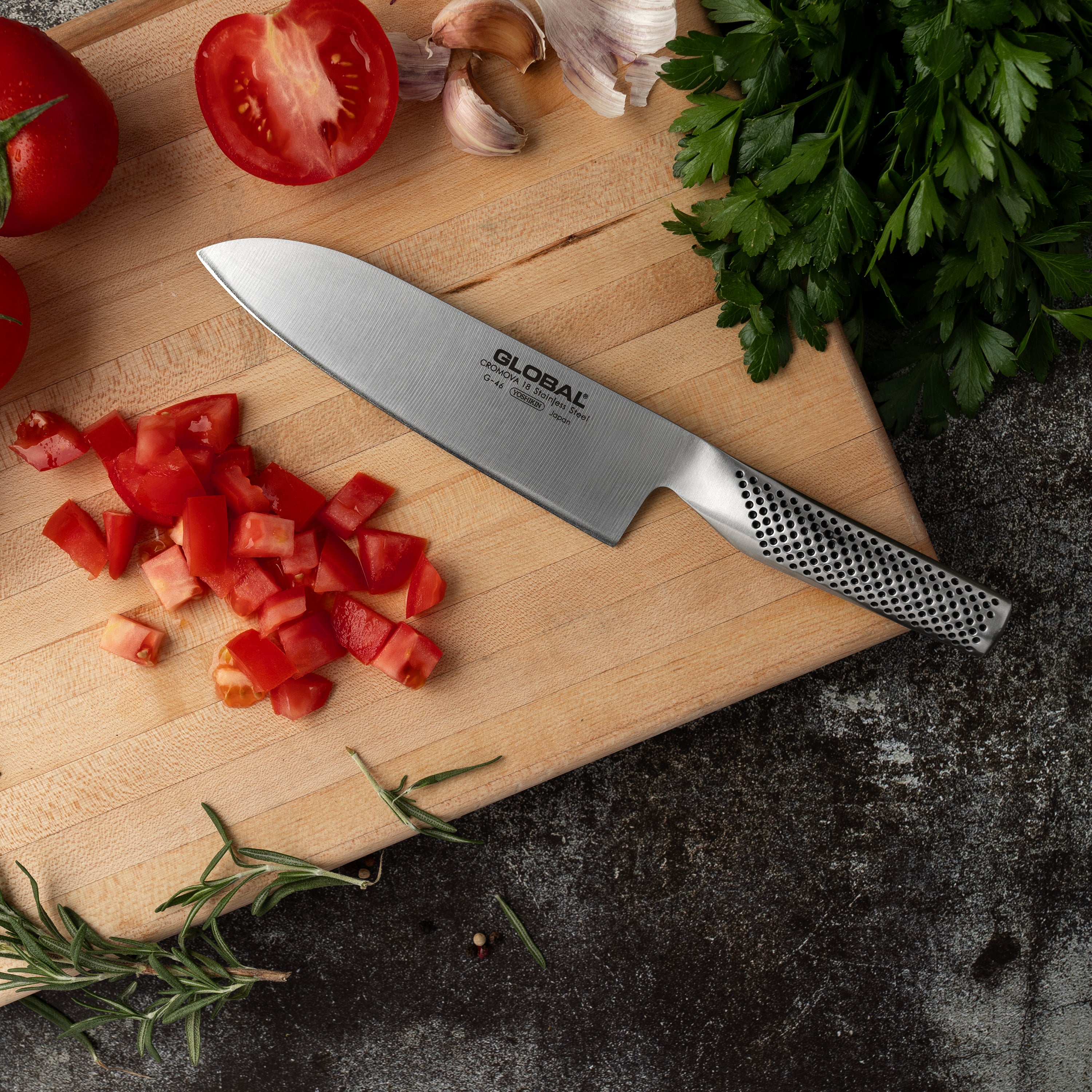 GLOBAL Santoku Knife 18cm – Multi-Purpose Chef Knife, Japan