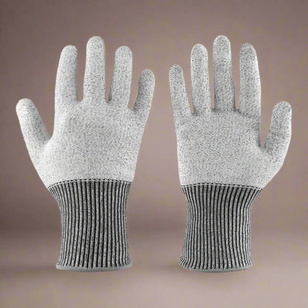 ZWILLING Z-Cut Cut-Resistant Glove – Safe & Durable Finger Protection for Grating