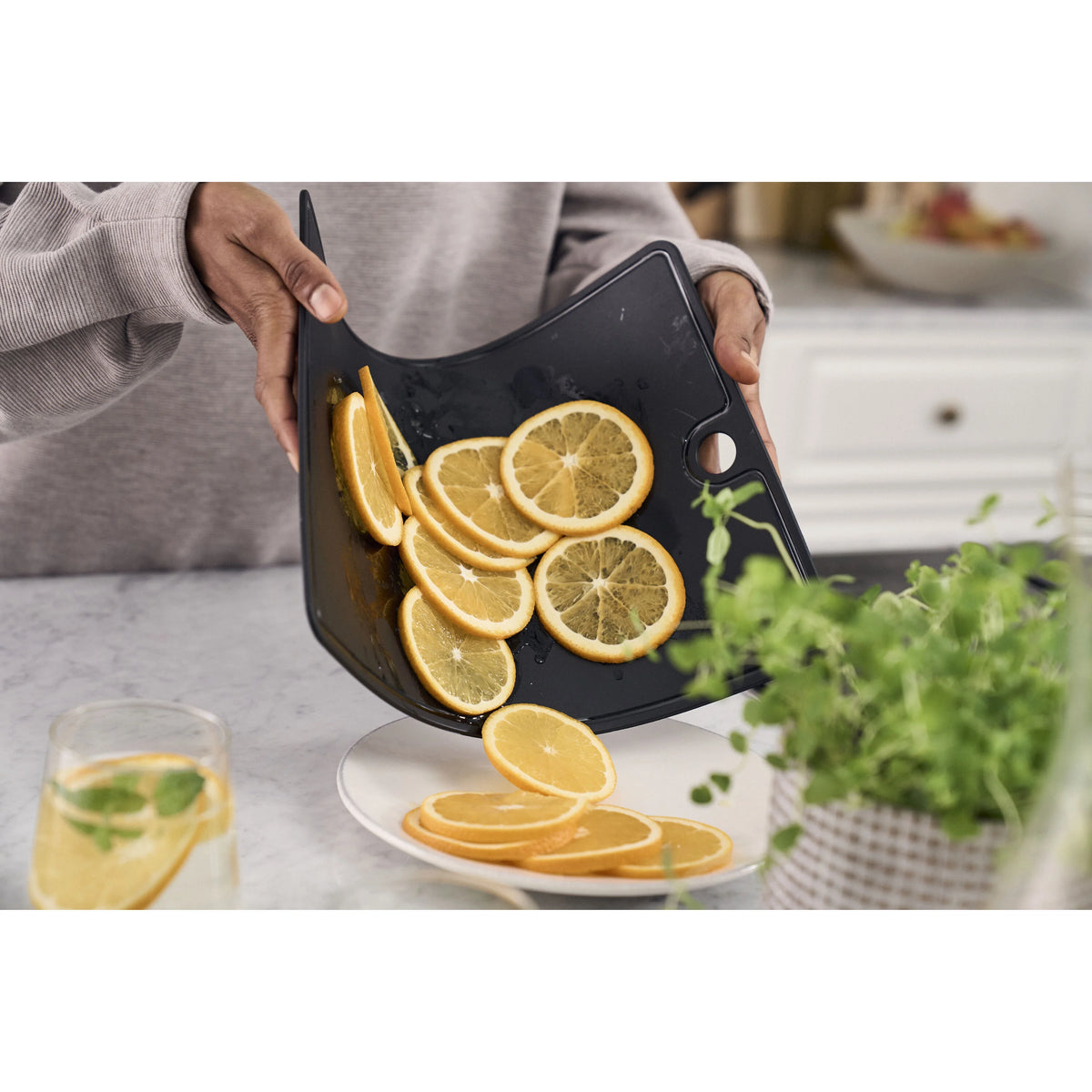 ZWILLING Polyurethane (TPU) Cutting Board 35 x 25 cm