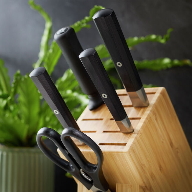 MIYABI Koh 4000FC 7-Piece Knife Block Set | Japan closeup shot lifestyle 