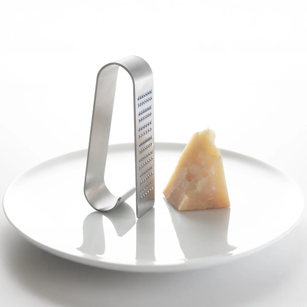 Eatoco Oros Handy Grater, upright stand detail