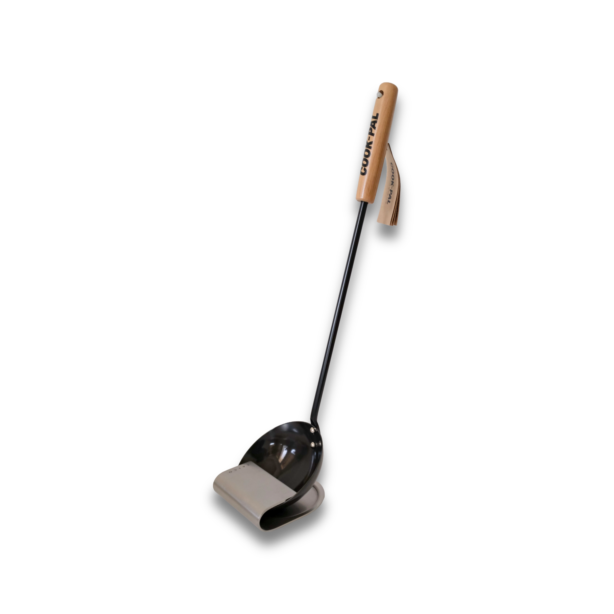 Yoshikawa Cook-pal Carbon Steel Wok Ladle with Eatoco OKI Stand for high-heat cooking.