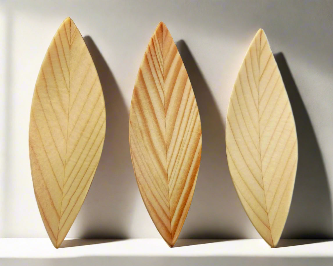 Japanese Chopstick Rests - Eco-Friendly Wooden Leaf Design