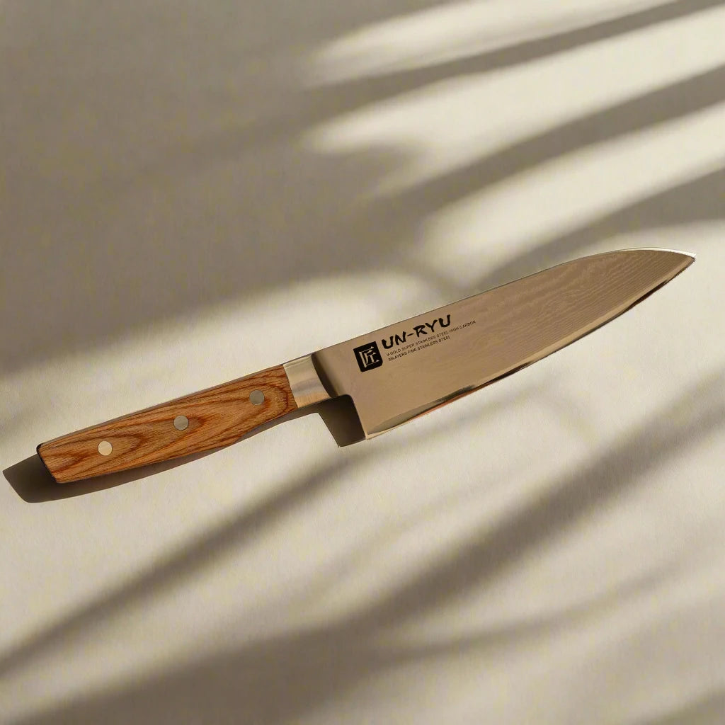 Un‑Ryu VG‑10 33‑Layer 170 mm Santoku Knife